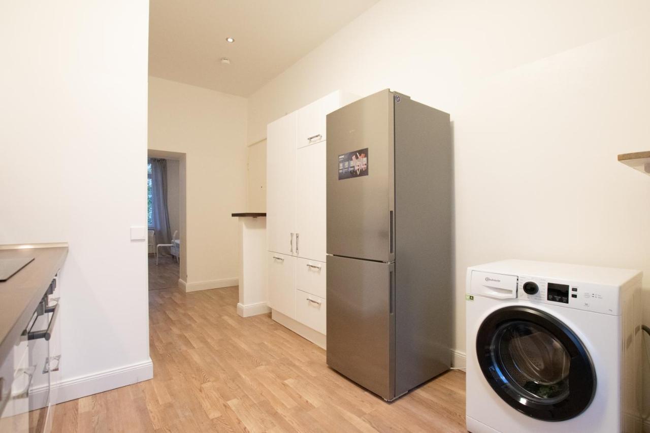 Raj Living - 1 Or 3 Room Apartments - 20 Min Messe Dus And Old Town Dus Dusseldorf Luaran gambar