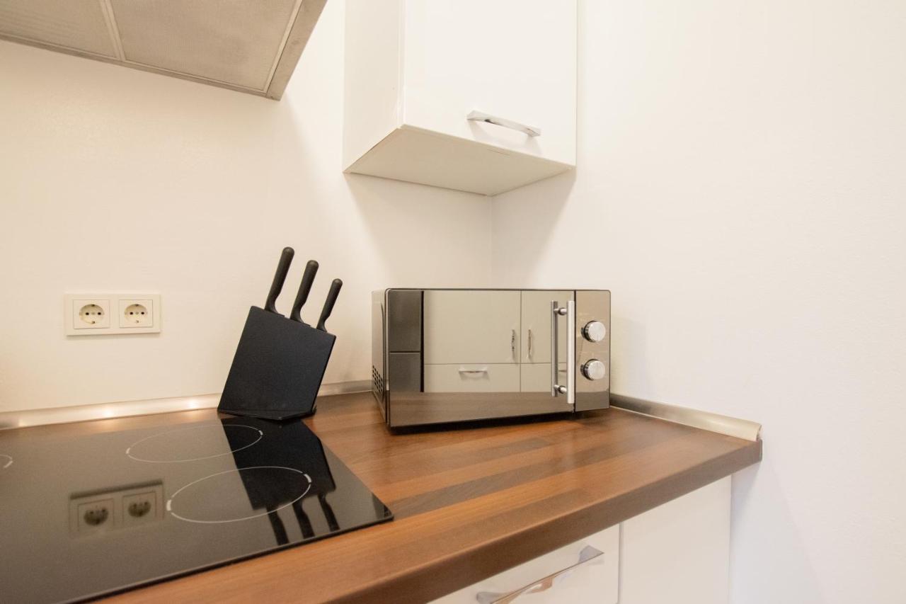 Raj Living - 1 Or 3 Room Apartments - 20 Min Messe Dus And Old Town Dus Dusseldorf Luaran gambar